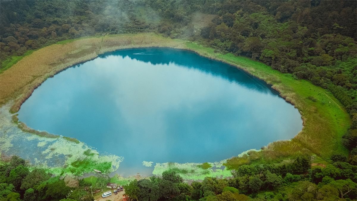 El Salvador